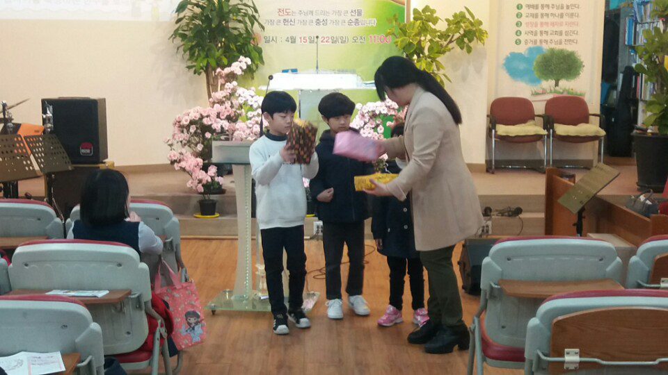유초등부-부모님-참여예배7.jpg